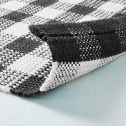 Textured Gingham Indoor/Outdoor Woven Area Rug Dark Gray/Cream - Hearth & Hand™ With Magnolia 7 Textured Gingham Indoor/Outdoor Woven Area Rug Dark Gray/Cream - Hearth & Hand™ With Magnolia -Home Decoration GUEST 59c84c51 ff59 41d4 aafd 9637c81802a5