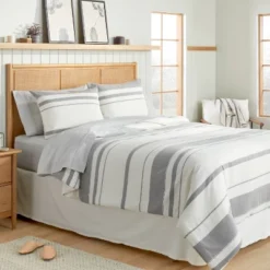 Herringbone Stripe Comforter & Sham Set Sour Cream/Railroad Gray -Home Decoration GUEST c1de9510 0cb1 4d6a 8f79 c0da648367c9